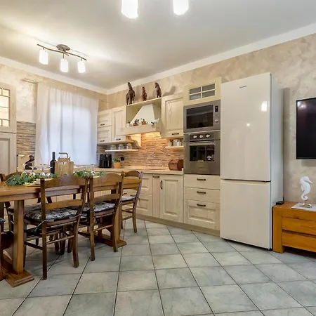 Beautiful Apt Ac 4 Min To The Beach - Il Lupo Affitta * Castelsardo