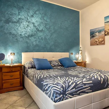Beautiful Apt Ac 4 Min To The Beach - Il Lupo Affitta Apartmán