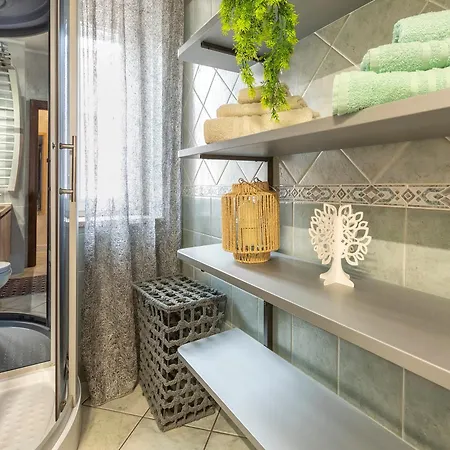 Beautiful Apt Ac 4 Min To The Beach - Il Lupo Affitta Appartement *